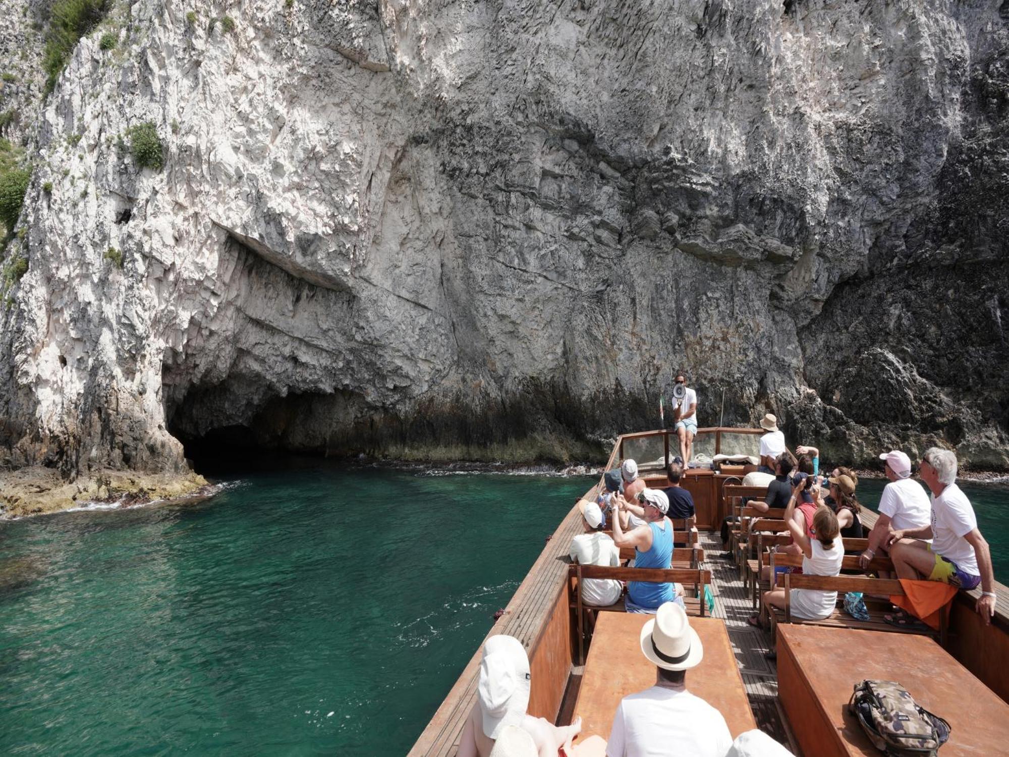 Touring Club Italiano - Isole Tremiti Hotel San Domino Exterior photo