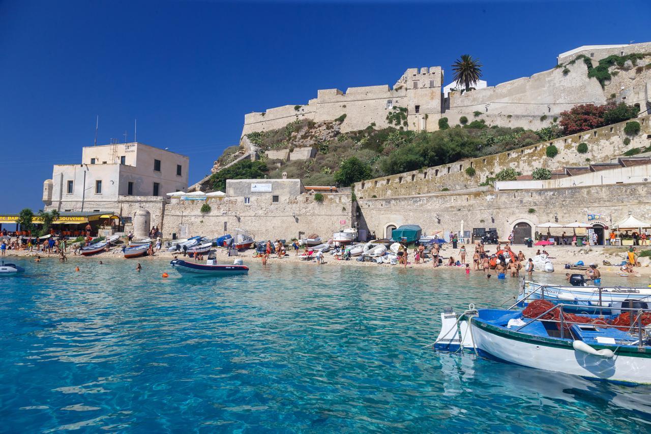 Touring Club Italiano - Isole Tremiti Hotel San Domino Exterior photo
